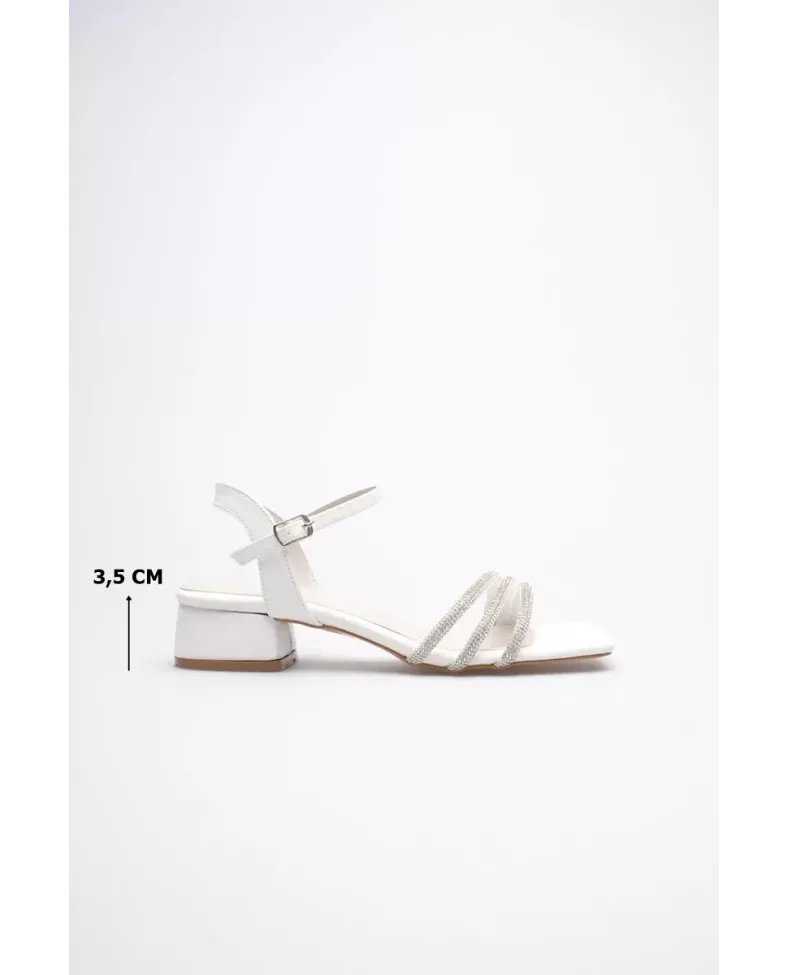 Kadın Beyaz Taşlı Kalın Topuklu Sandalet TR20MY26B