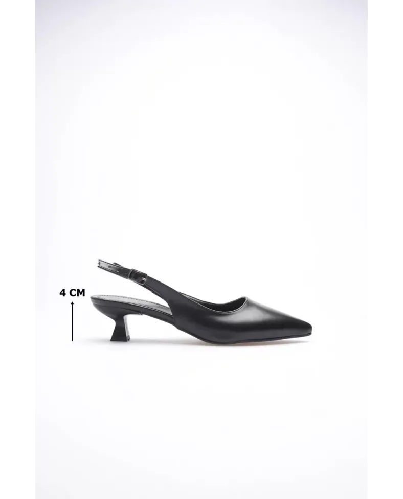 Kadın Siyah Kısa Topuklu Ayakkabı TR20MS04A