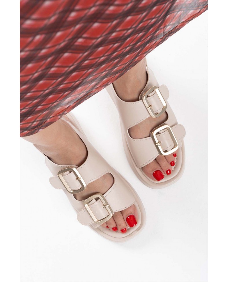 Bej Cilt Kadın Sandalet TR17MY02C