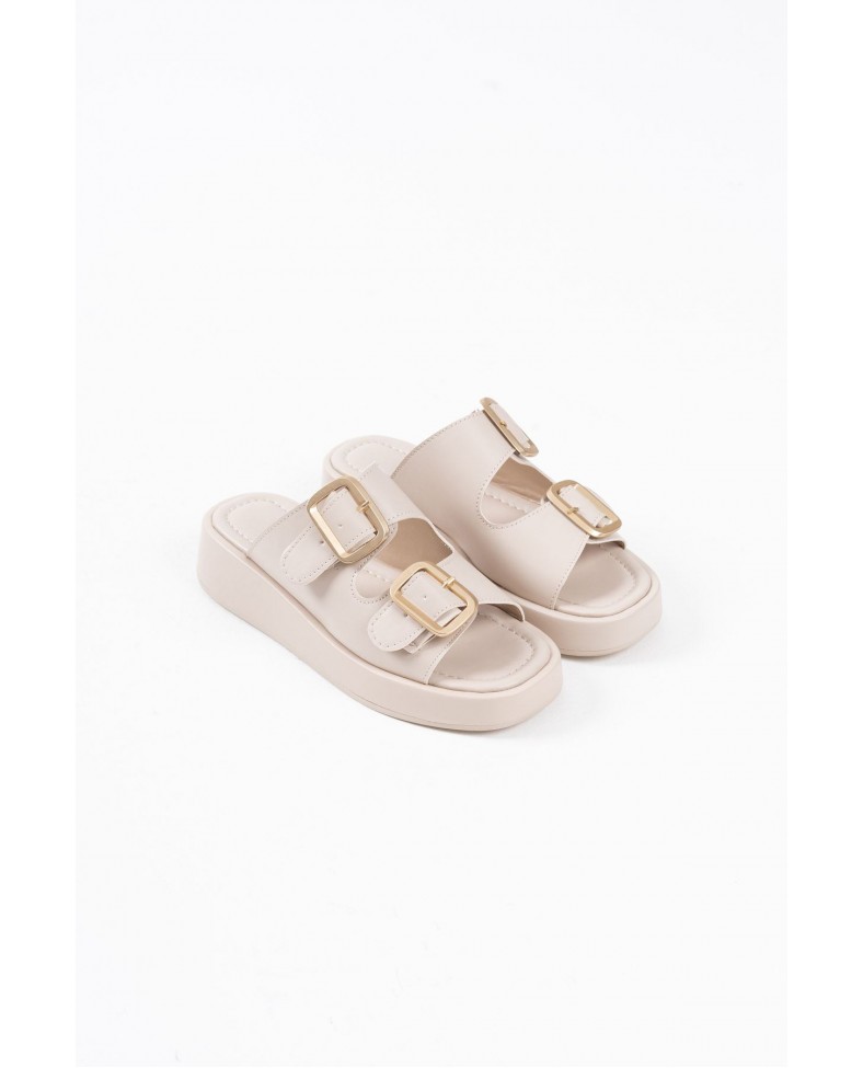 Bej Cilt Kadın Tokalı Terlik TR17MY01C