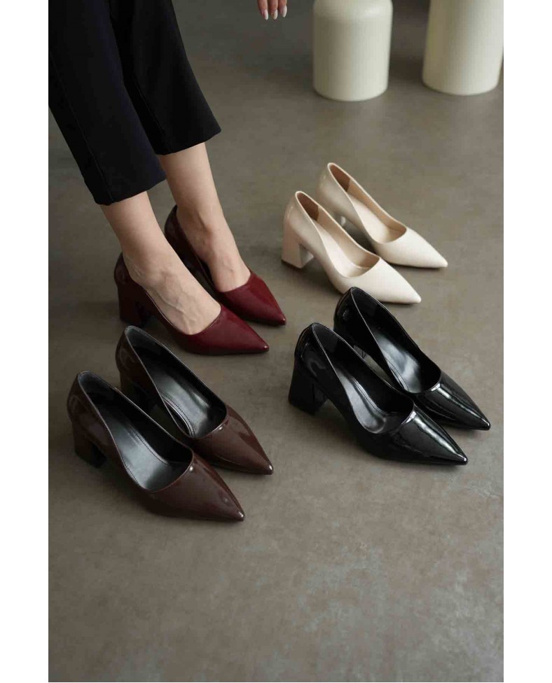 Bej Rugan Kadın Topuklu Ayakkabı TR08MS16E