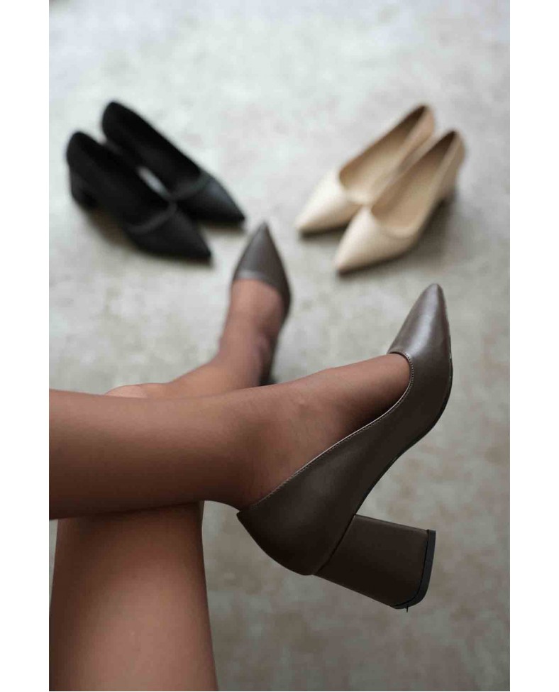 Acı Kahve Cilt Kadın Topuklu Ayakkabı TR08MS16C