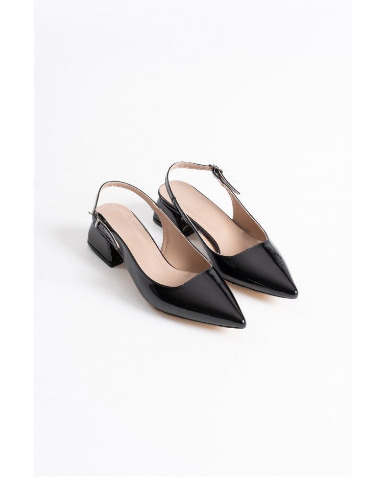 Siyah Rugan Kadın Ayakkabı TR16MS04F