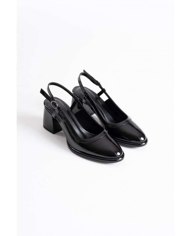 Siyah Rugan Kadın Topuklu Ayakkabı TR18MS17A