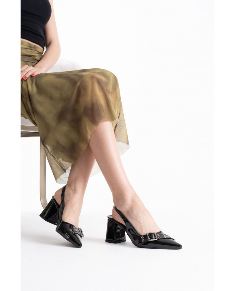 Siyah Rugan Kadın Topuklu Ayakkabı TR08MS07A