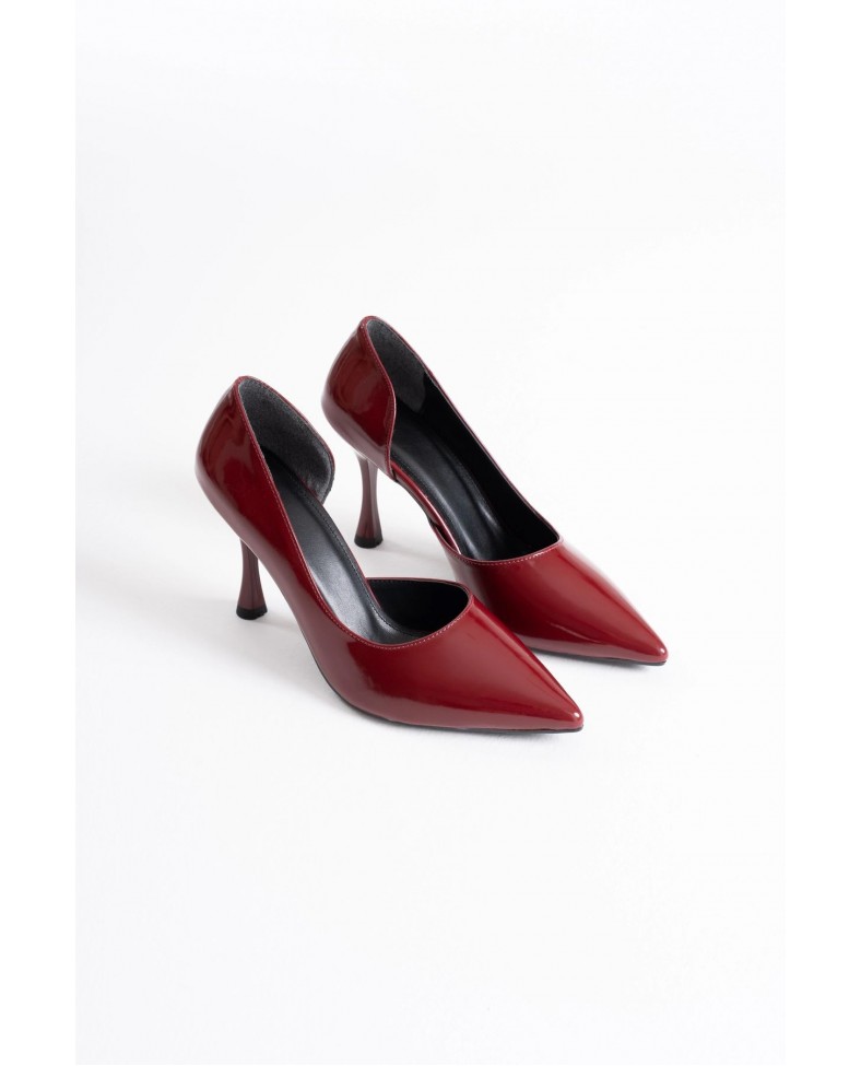 Kadın Bordo Rugan Topuklu Ayakkabı TR08MS45K