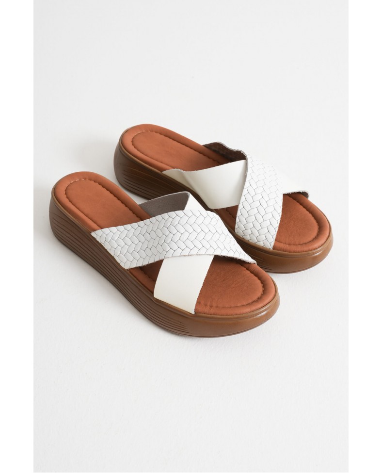 Beyaz Hakiki Deri Terlik TR31MY53M