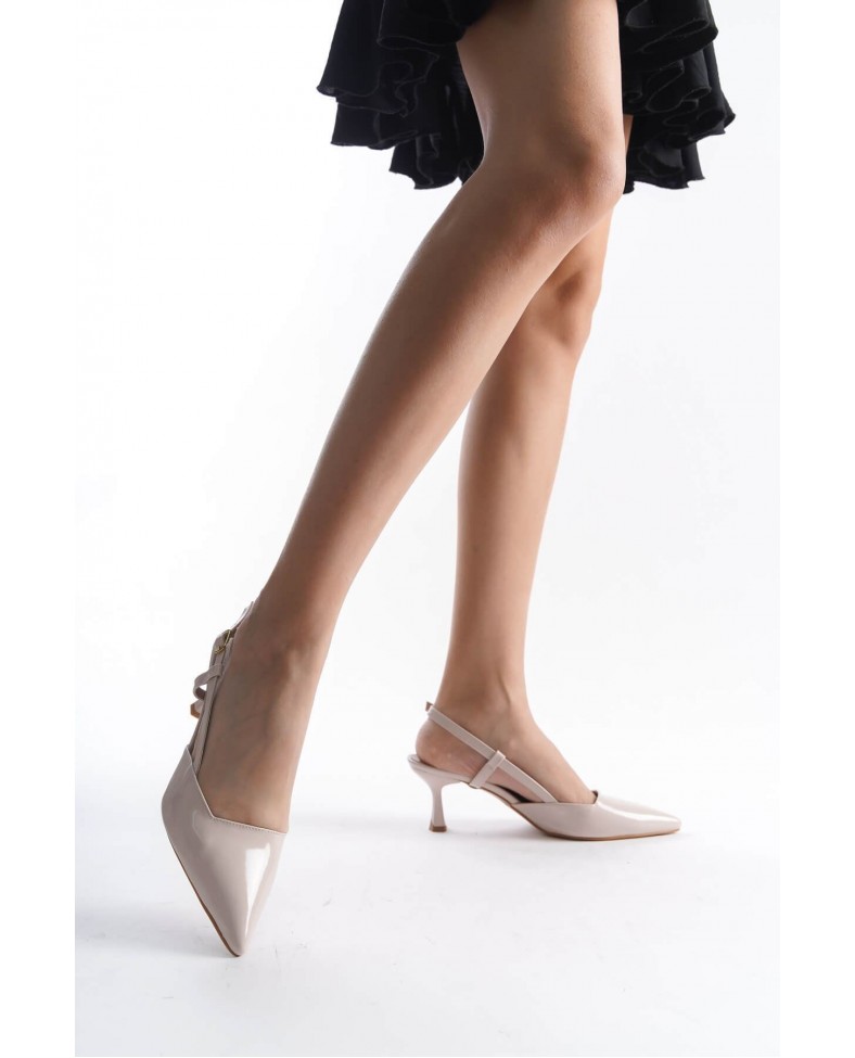 Kadın Bej Rugan Topuklu Ayakkabı TR08MS20D