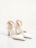 Taşlı Kadın Beyaz Topuklu Ayakkabı TR12MS02B
