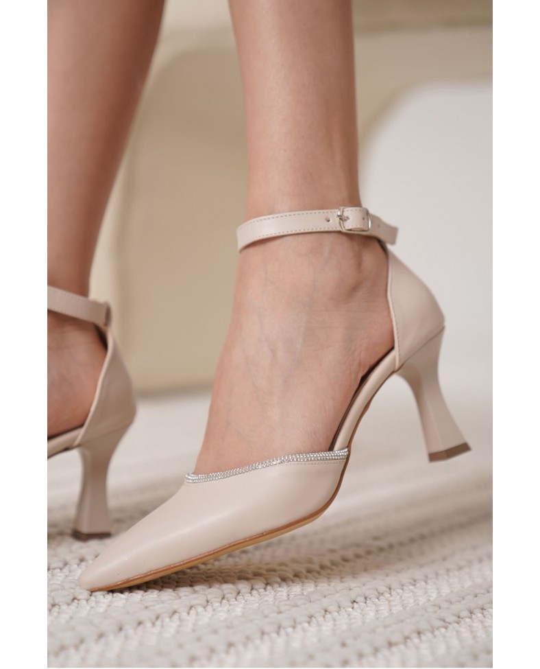 Taşlı Kadın Bej Topuklu Ayakkabı TR12MS02C