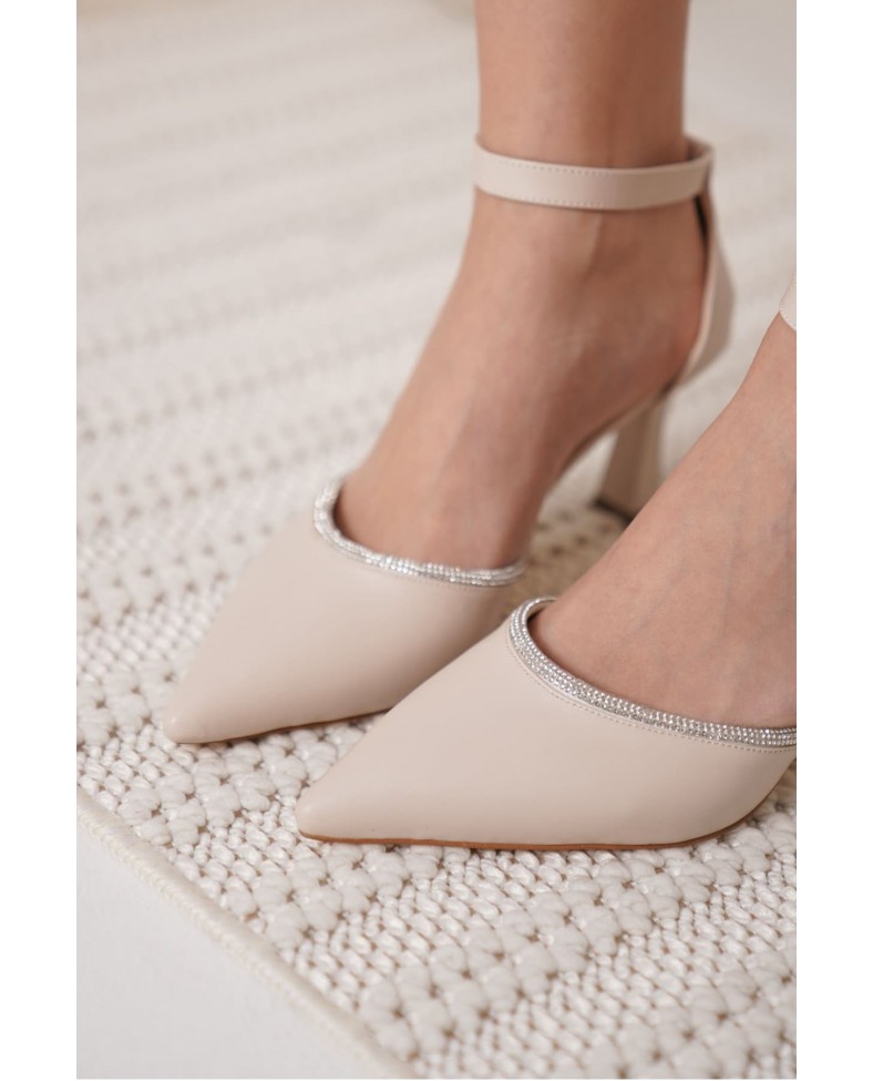 Taşlı Kadın Bej Topuklu Ayakkabı TR12MS02C