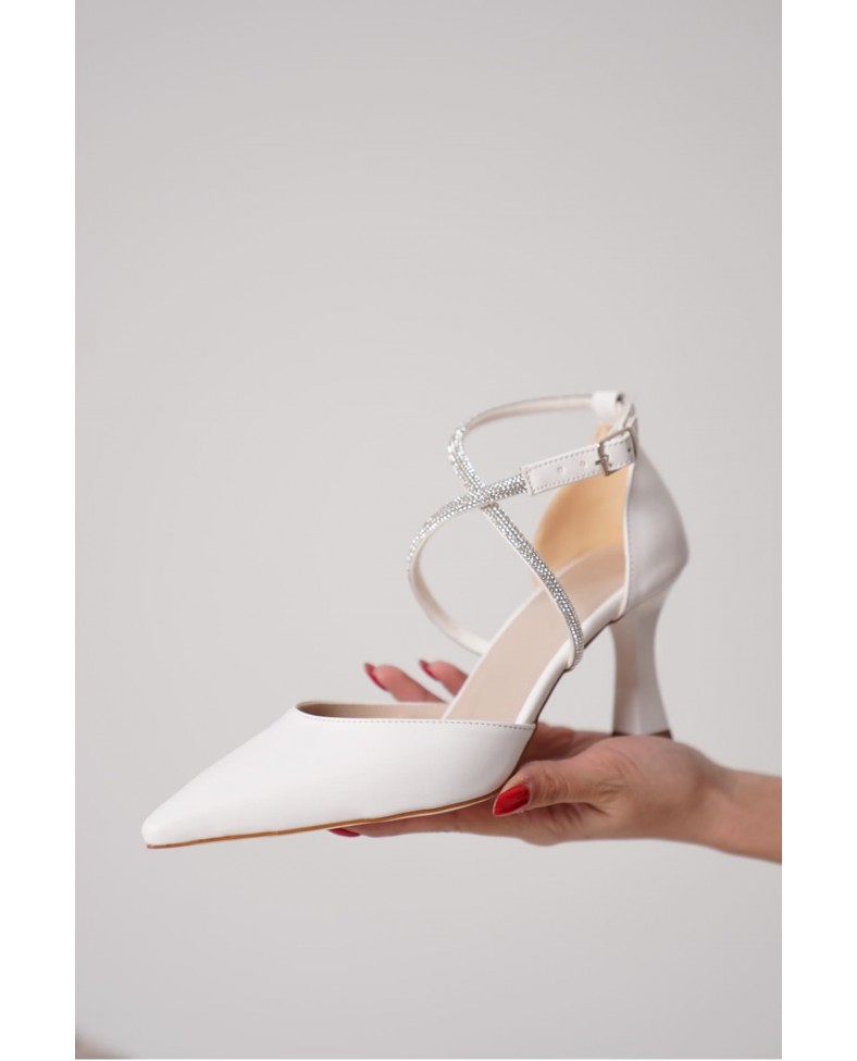 Taşlı Kadın Beyaz Topuklu Ayakkabı TR12MS03B