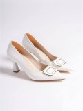 Kadın Beyaz Topuklu Ayakkabı TR12MS07B