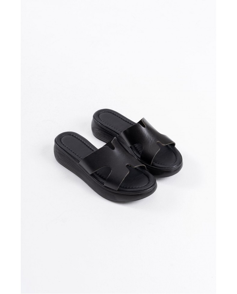 Siyah Hakiki Deri Terlik TR31MY54A