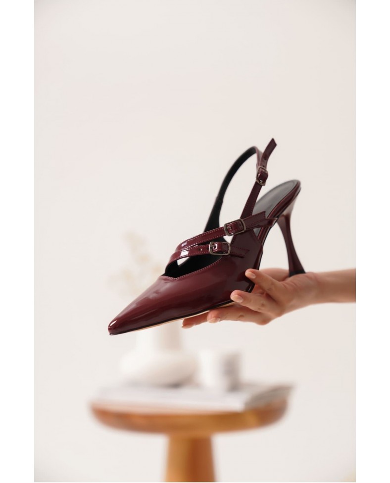 Kadın Bordo Rugan Topuklu Ayakkabı TR08MS39D