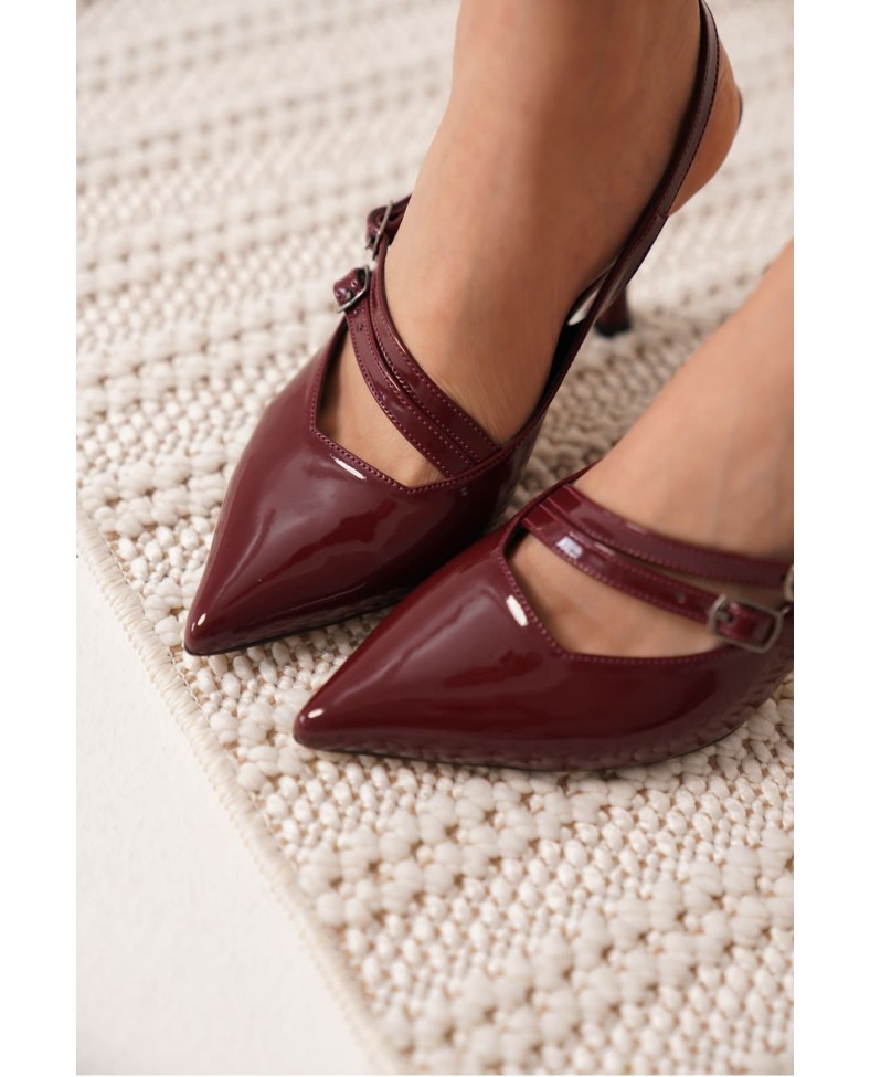 Kadın Bordo Rugan Topuklu Ayakkabı TR08MS39D