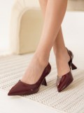 Kadın Bordo Rugan Topuklu Ayakkabı TR08MS44G