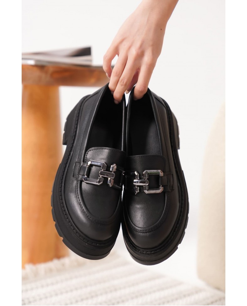 Cilt Siyah Kadın Loafer TR17MS01D