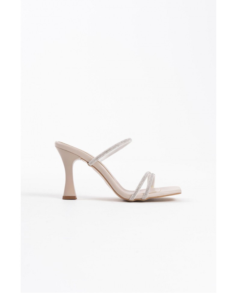 Bej Taşlı İnce Bantlı Kadın Topuklu Terlik TR20MY01C