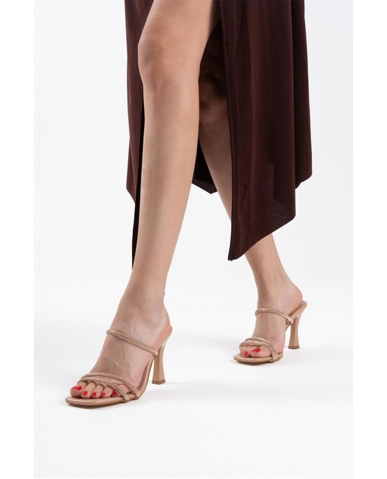 Nude Taşlı İnce Bantlı Kadın Topuklu Terlik TR20MY01D