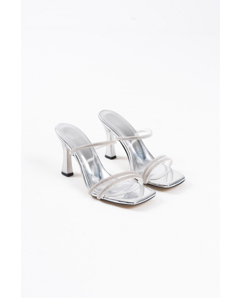 Gümüş Ayna Taşlı Kadın Topuklu Terlik TR20MY01E