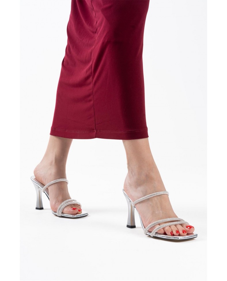 Gümüş Ayna Taşlı Kadın Topuklu Terlik TR20MY01E