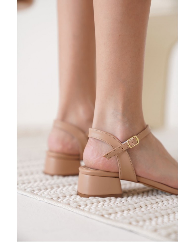 Kalın Topuklu Taşlı Kadın Nude Sandalet TR20MY12D