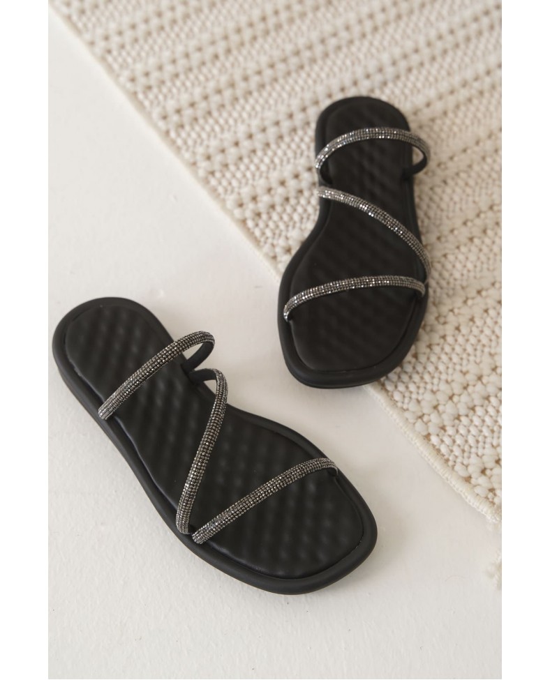 Siyah Kadın Taşlı Terlik TR28MY03A