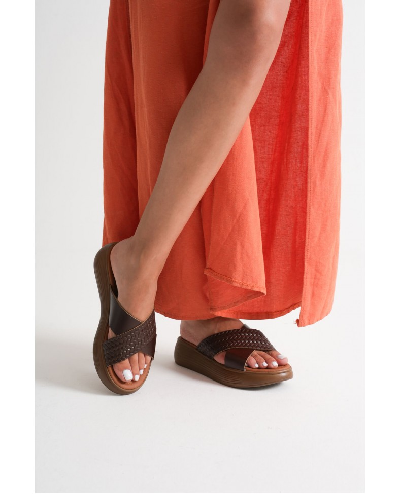 Acı Kahve Örgü Desenli Hakiki Deri Terlik TR31MY53K