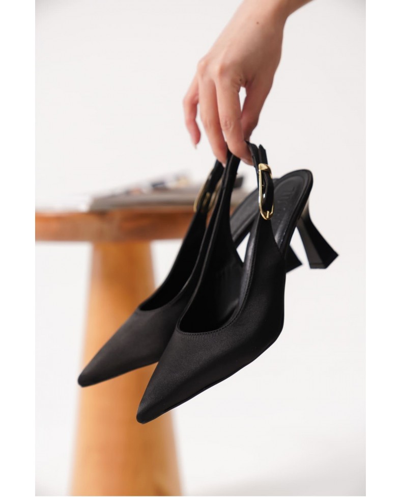 Kadın Siyah Saten Topuklu Ayakkabı TR20MS01F