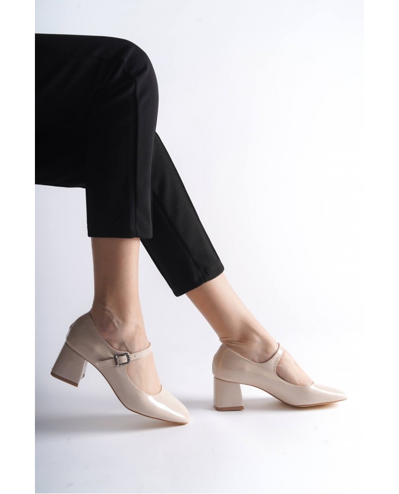 Bej Rugan Topuklu Kadın Ayakkabı TR16MS01B