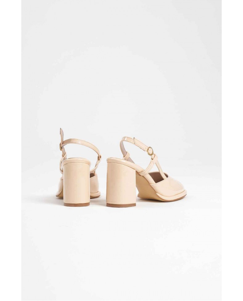 Açık Sarı Rugan Kadın Topuklu Ayakkabı TR18MS18B