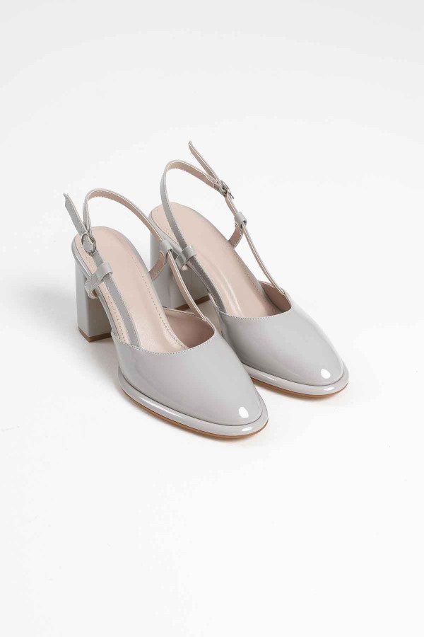 Gri Rugan Kadın Topuklu Ayakkabı TR18MS18D