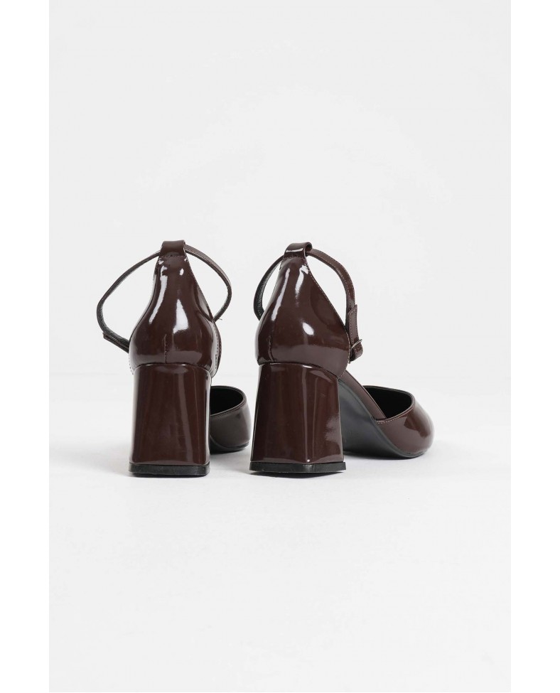 Acı Kahve Rugan Kadın Topuklu Ayakkabı TR08MS11C