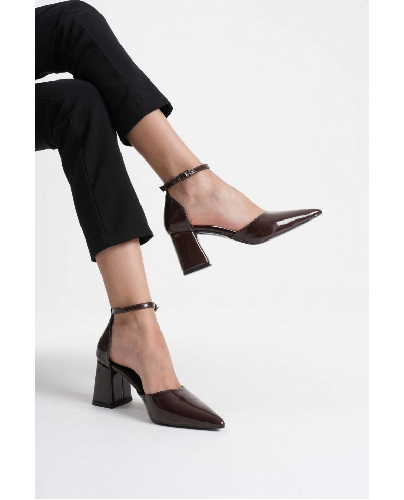 Acı Kahve Rugan Kadın Topuklu Ayakkabı TR08MS11C