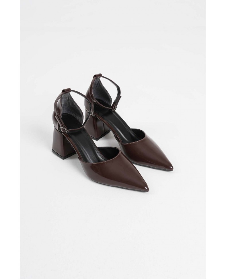 Acı Kahve Rugan Kadın Topuklu Ayakkabı TR08MS11C