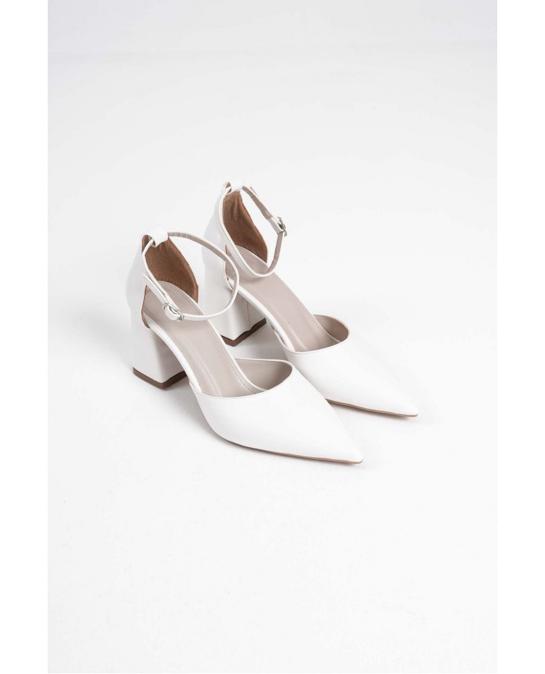 Beyaz Cilt Kadın Topuklu Ayakkabı TR08MS11E