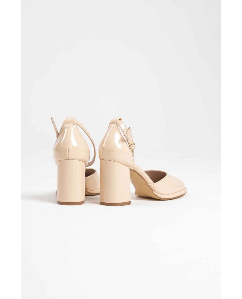 Açık Sarı Rugan Kadın Topuklu Ayakkabı TR18MS04B