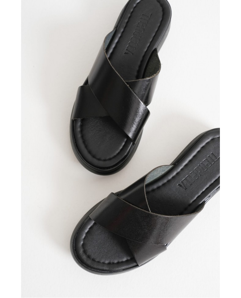 Siyah Hakiki Deri Terlik TR31MY53A