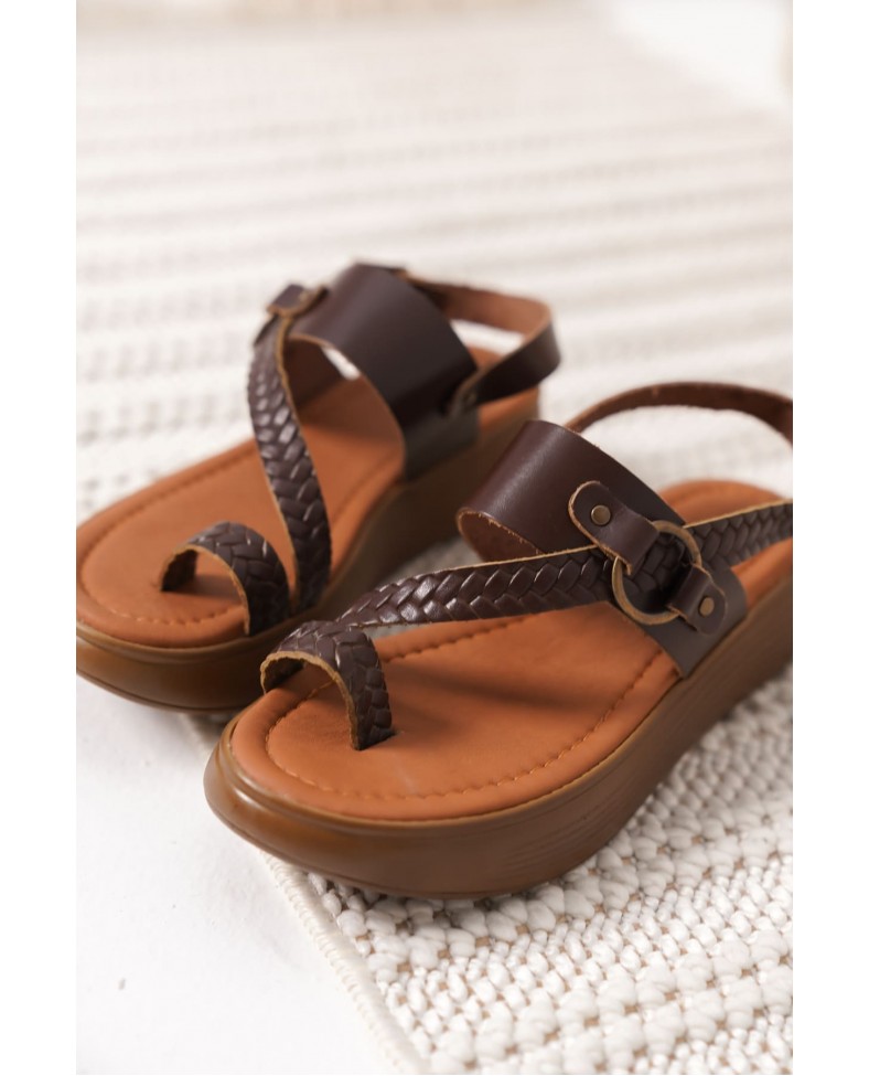 Acı Kahve Hakiki Deri Sandalet TR31MY64D Somersan Giyim | Kadın, Erkek ve Çocuk Moda