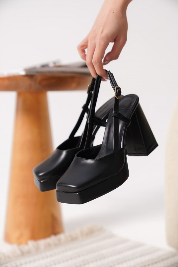 Siyah Kadın Topuklu Ayakkabı TR12MY05A