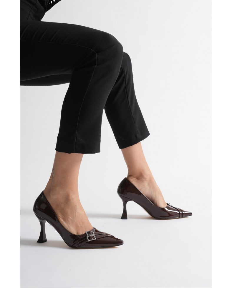 Kadın Acı Kahve Rugan Ayakkabı TR08MS25P