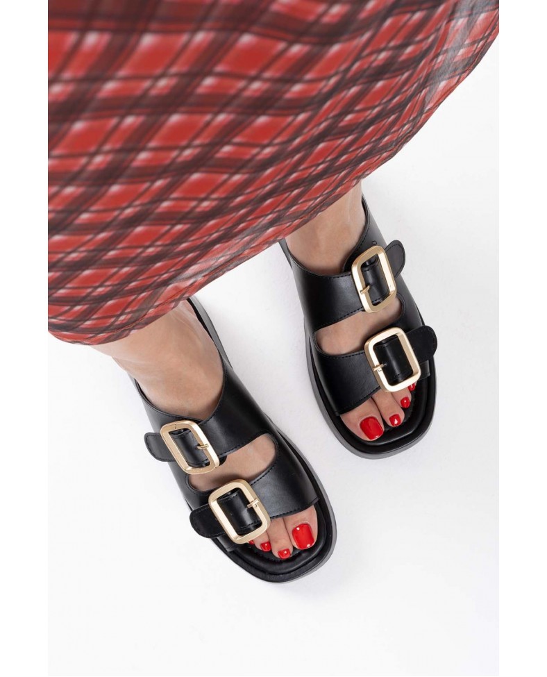 Siyah Cilt Tokalı Terlik TR17MY01A