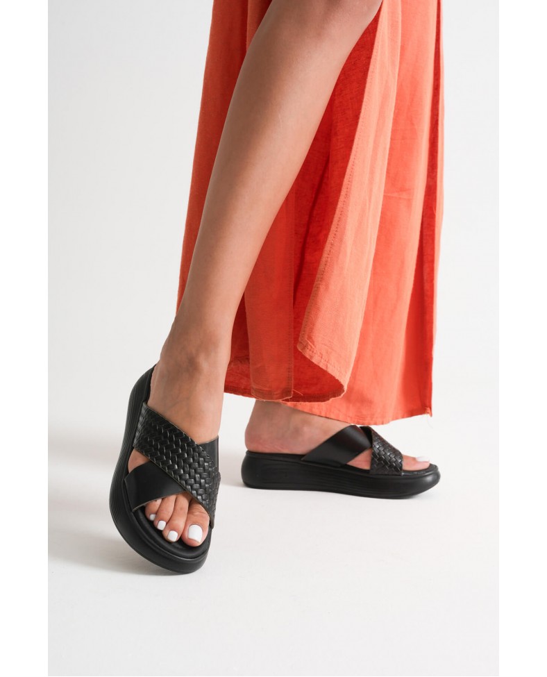 Siyah Hakiki Deri Terlik TR31MY53N