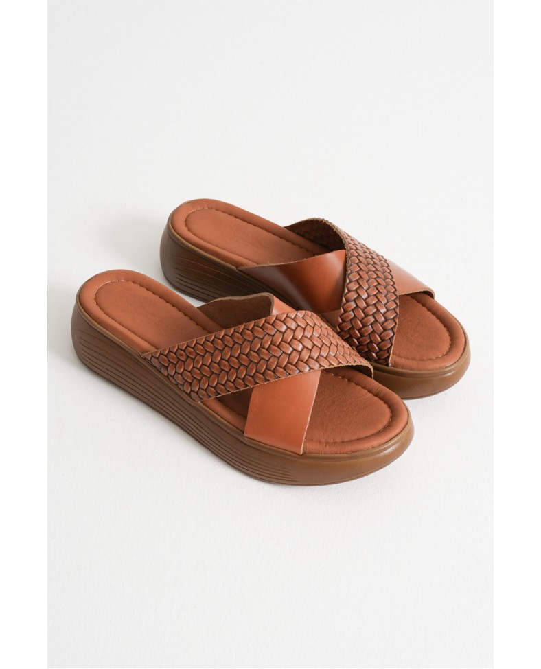 Taba Örgü Desenli Hakiki Deri Terlik TR31MY53L