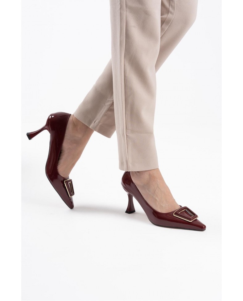 Kadın Bordo Rugan Ayakkabı TR08MS09C