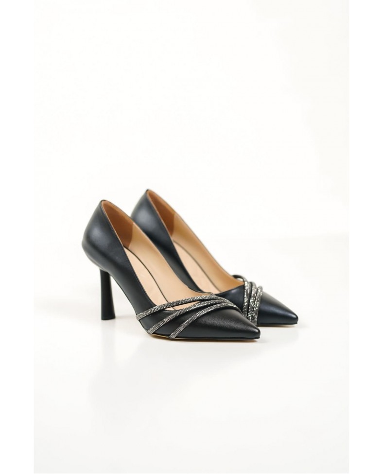 Siyah Taşlı Kadın Ayakkabı TR08MS14A