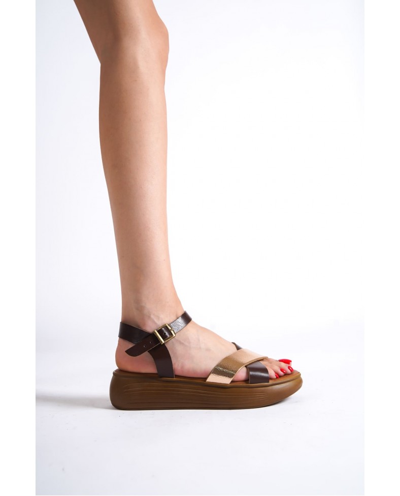 Acı Kahve Altın Detaylı Hakiki Deri Sandalet TR31MY58G Somersan Giyim | Kadın, Erkek ve Çocuk Moda