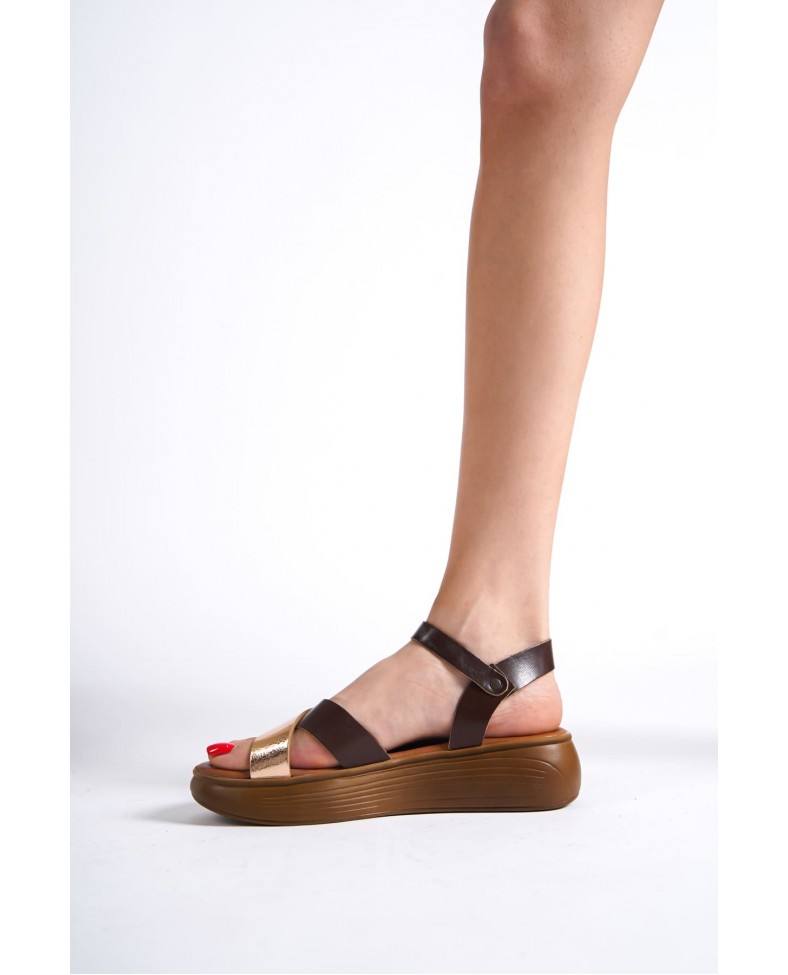 Acı Kahve Altın Detaylı Hakiki Deri Sandalet TR31MY58G Somersan Giyim | Kadın, Erkek ve Çocuk Moda