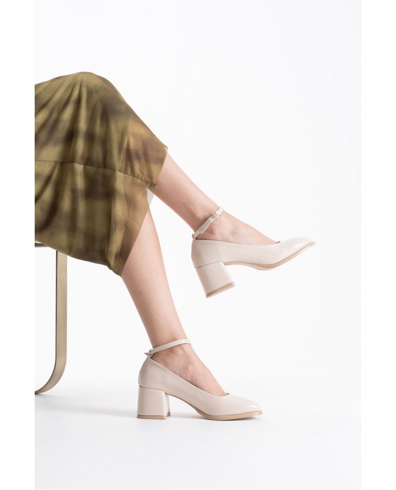 Bej Rugan Kadın Topuklu Ayakkabı TR02MS01D